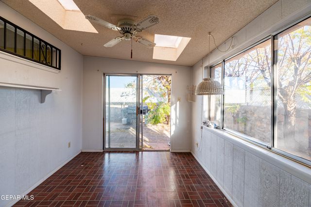 10032 Foothill Drive, El Paso, TX 79924