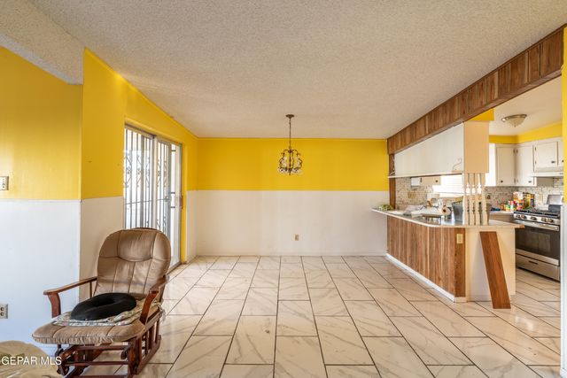 10032 Foothill Drive, El Paso, TX 79924