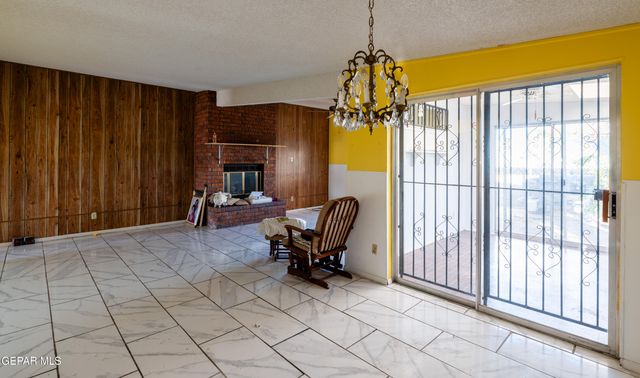 10032 Foothill Drive, El Paso, TX 79924