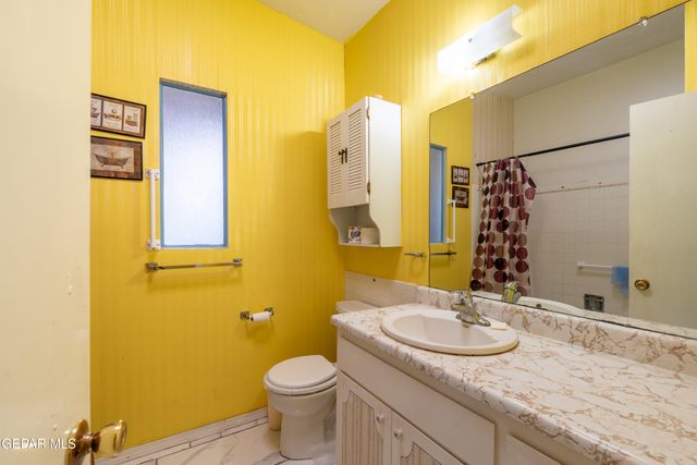 10032 Foothill Drive, El Paso, TX 79924