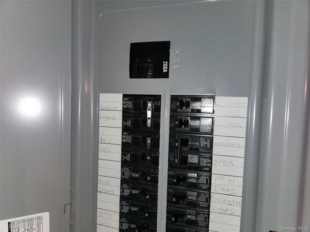 268 Locust Avenue, Freeport, NY 11520