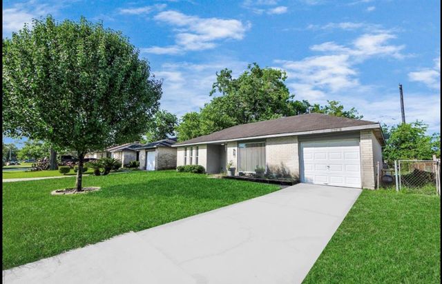 12610 Chiswick Road, Houston, TX 77047