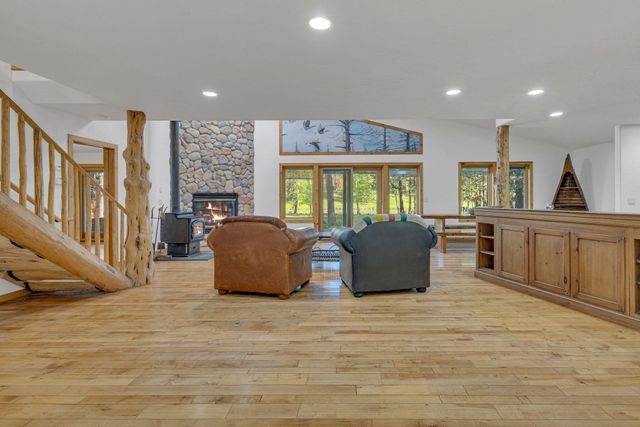 17175 Merganser Drive, Bend, OR 97707