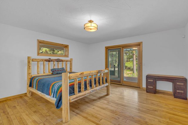 17175 Merganser Drive, Bend, OR 97707