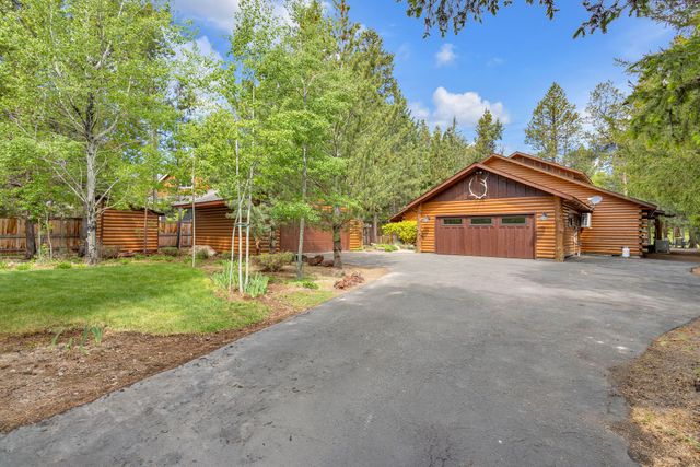17175 Merganser Drive, Bend, OR 97707