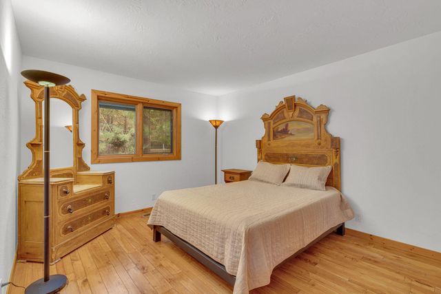 17175 Merganser Drive, Bend, OR 97707