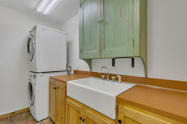 17175 Merganser Drive, Bend, OR 97707