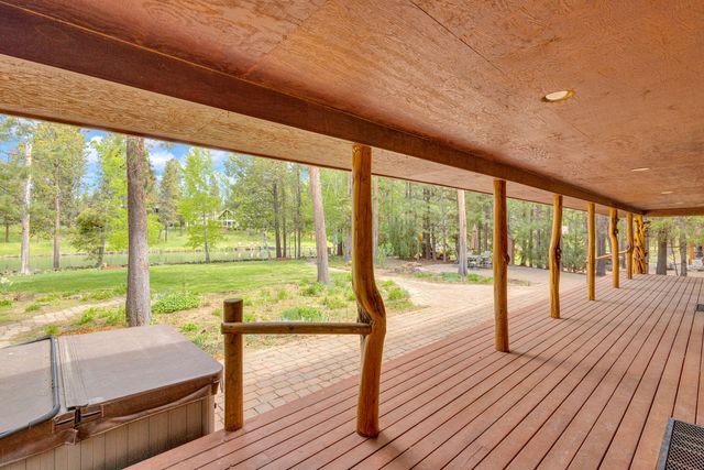 17175 Merganser Drive, Bend, OR 97707