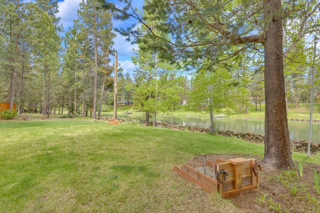 17175 Merganser Drive, Bend, OR 97707