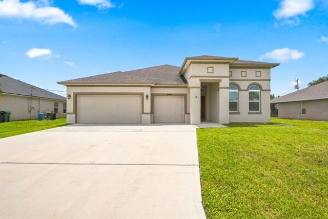 1957 SW LOGAN Street, Port St. Lucie, Port St Lucie, FL 34953