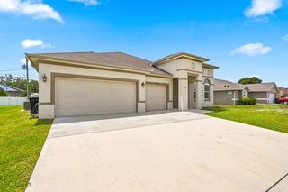 1957 SW LOGAN Street, Port St. Lucie, Port St Lucie, FL 34953