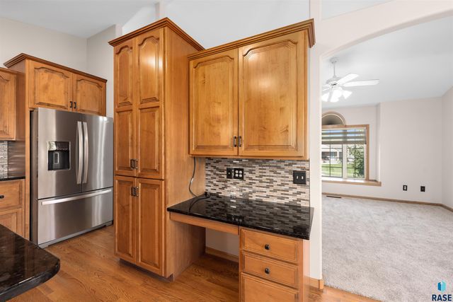 6300 S Mustang Ave Avenue, Sioux Falls, SD 57108