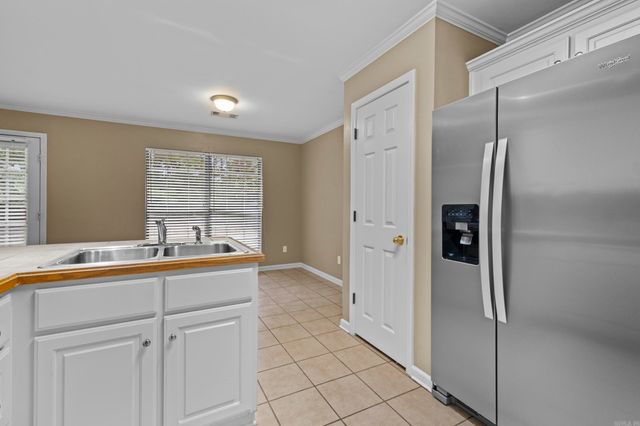 14130 Shady Ln, North Little Rock, AR 72118