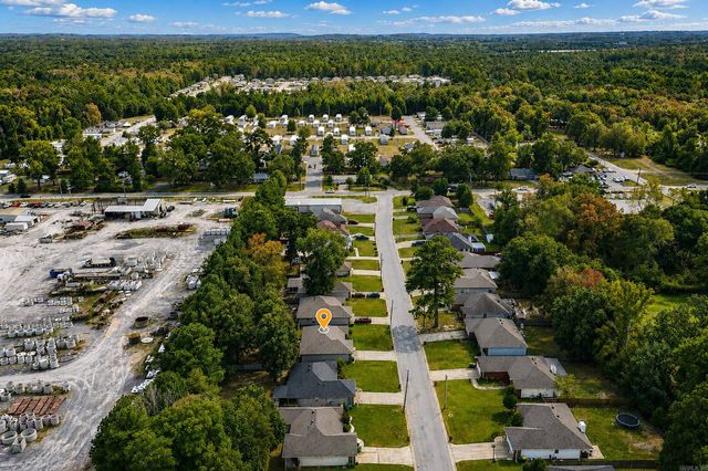 14130 Shady Ln, North Little Rock, AR 72118