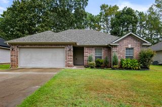 14130 Shady Ln, North Little Rock, AR 72118