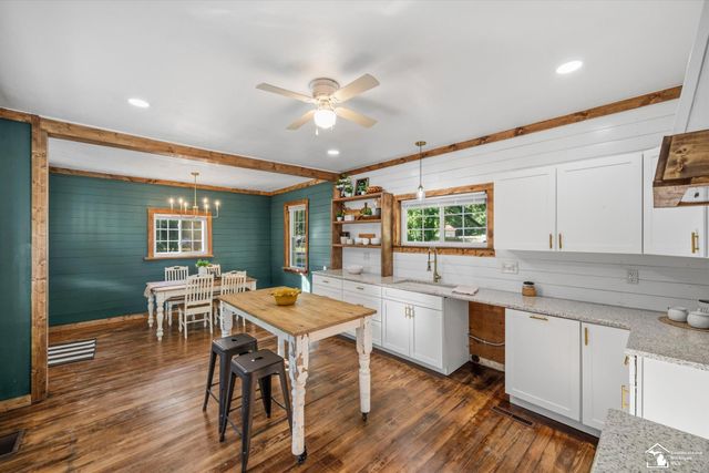 93 N Division Street, Petersburg, MI 49270