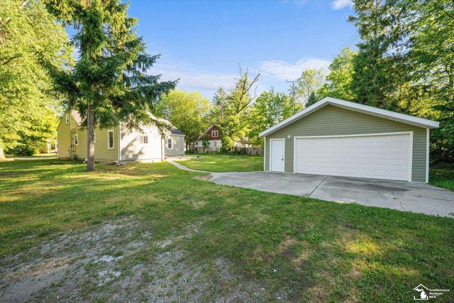93 N Division Street, Petersburg, MI 49270