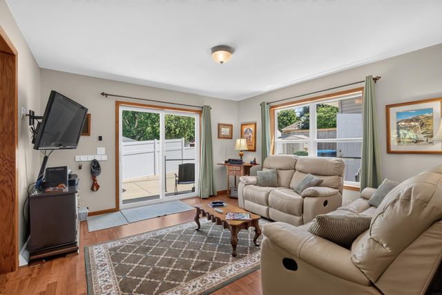 247 Martin Road, Waterloo, IA 50701