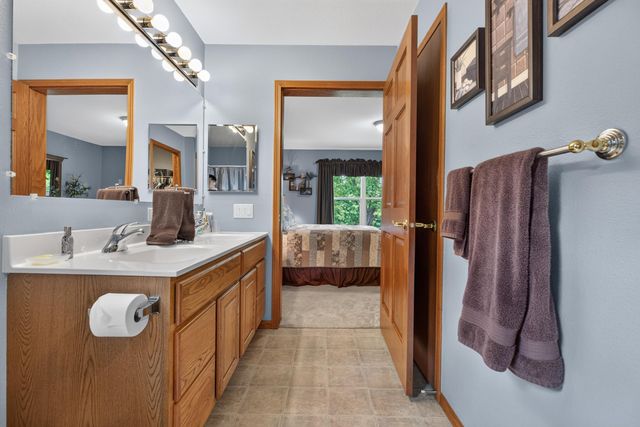 247 Martin Road, Waterloo, IA 50701
