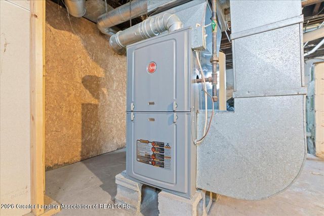 904 N Sycamore Street, Lansing, MI 48906