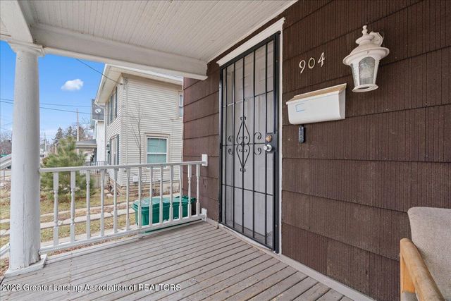904 N Sycamore Street, Lansing, MI 48906