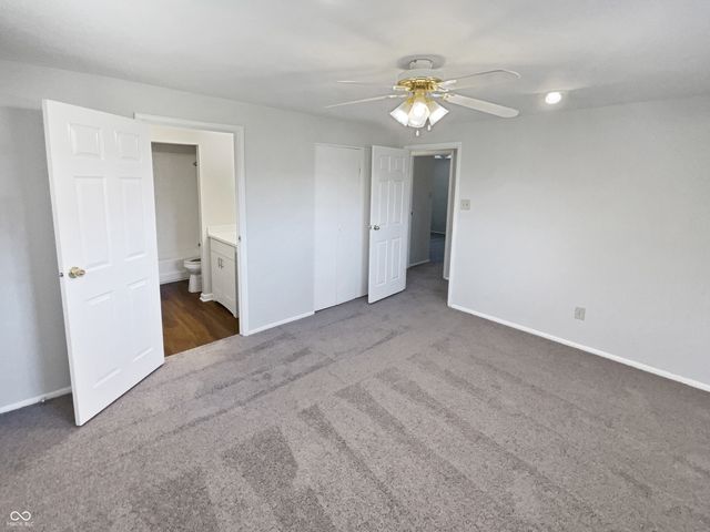 7459 Harcourt Road, Indianapolis, IN 46260