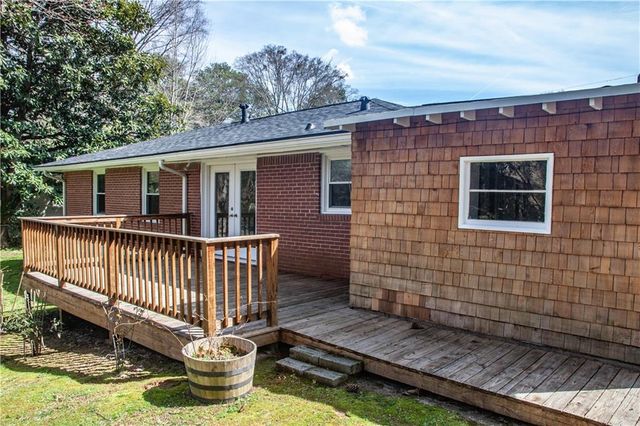 2310 Poplar Springs Drive NE, Brookhaven, GA 30319