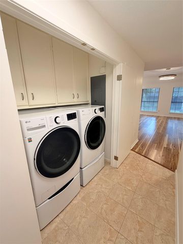 7162 Chimney CORS 7204, Austin, TX 78731