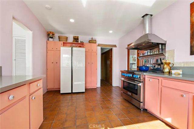 6766 Mesquite Drive, 29 Palms, CA 92277