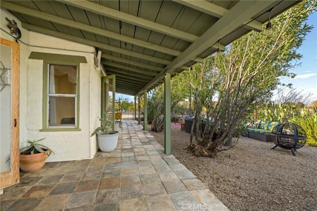 6766 Mesquite Drive, 29 Palms, CA 92277