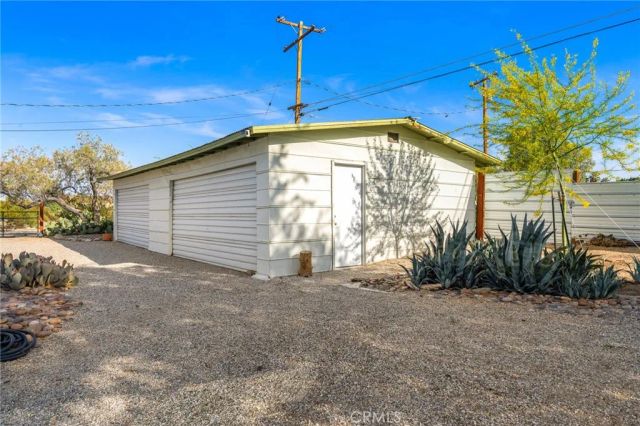 6766 Mesquite Drive, 29 Palms, CA 92277