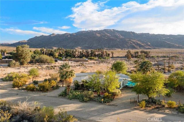 6766 Mesquite Drive, 29 Palms, CA 92277