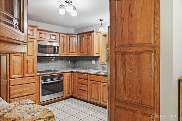25 Secore Court, Beavercreek, OH 45440