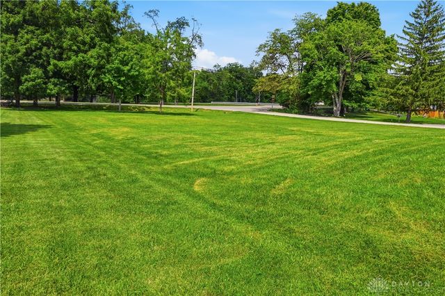 25 Secore Court, Beavercreek, OH 45440