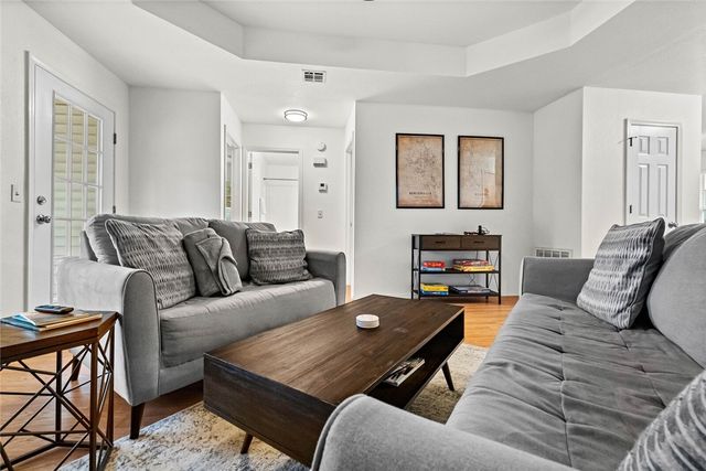 906 SW Terry Lane, Bentonville, AR 72712