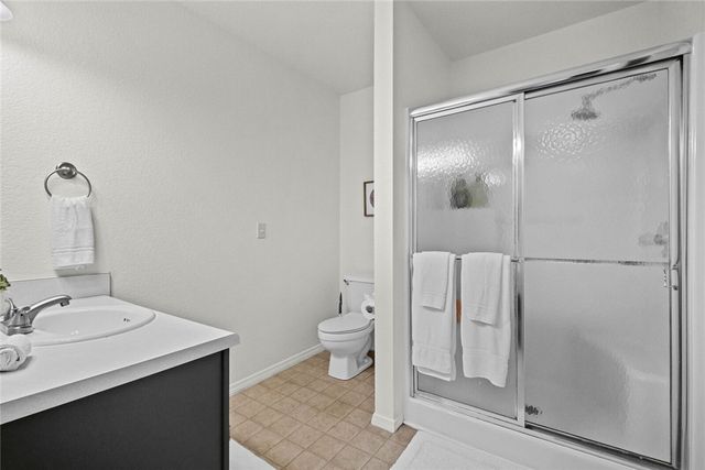 906 SW Terry Lane, Bentonville, AR 72712