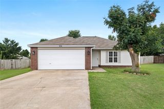 906 SW Terry Lane, Bentonville, AR 72712