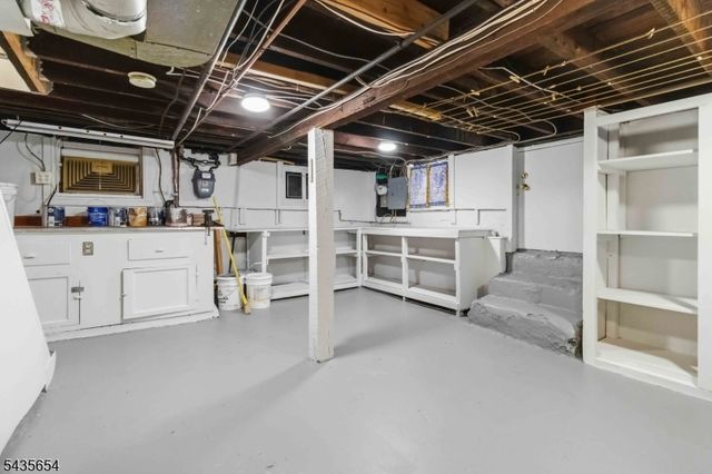 1705 48Th St, North Bergen Twp., NJ 07047
