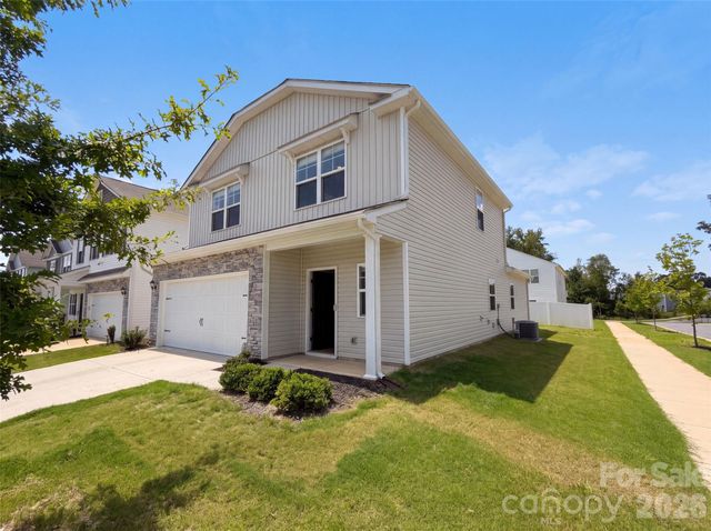 4104 Stoneygreen Lane, Charlotte, NC 28215