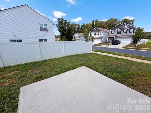 4104 Stoneygreen Lane, Charlotte, NC 28215