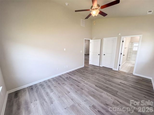 4104 Stoneygreen Lane, Charlotte, NC 28215