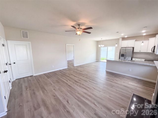 4104 Stoneygreen Lane, Charlotte, NC 28215