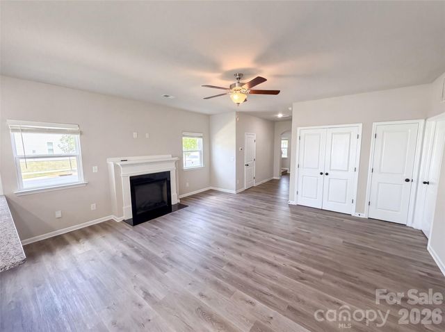 4104 Stoneygreen Lane, Charlotte, NC 28215