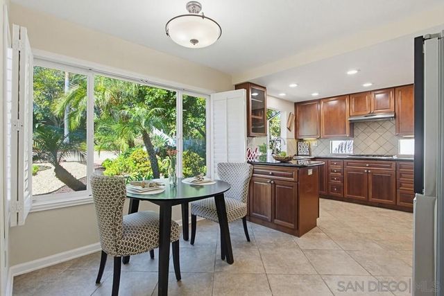 9534 Vervain St, San Diego, CA 92129