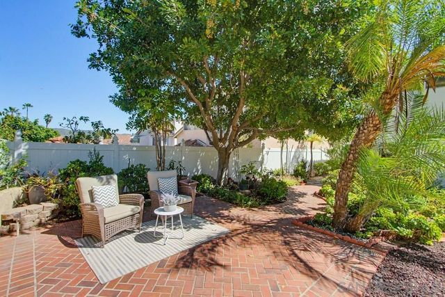 9534 Vervain St, San Diego, CA 92129