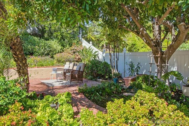 9534 Vervain St, San Diego, CA 92129