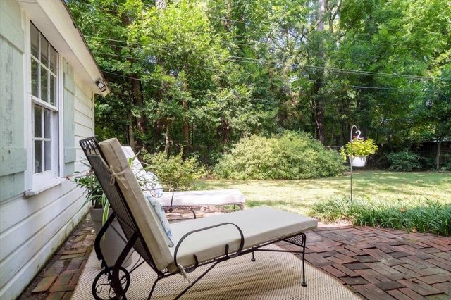 537 LEONORA DR, Memphis, TN 38117