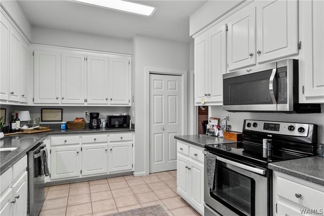 203 Tanglewood Circle, Tuscaloosa, AL 35406