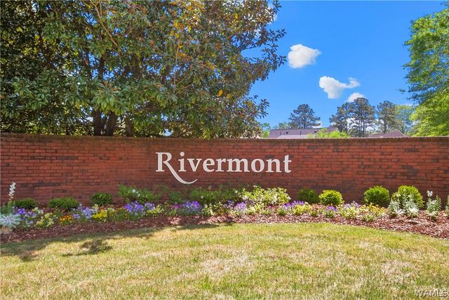 203 Tanglewood Circle, Tuscaloosa, AL 35406