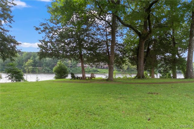 203 Tanglewood Circle, Tuscaloosa, AL 35406
